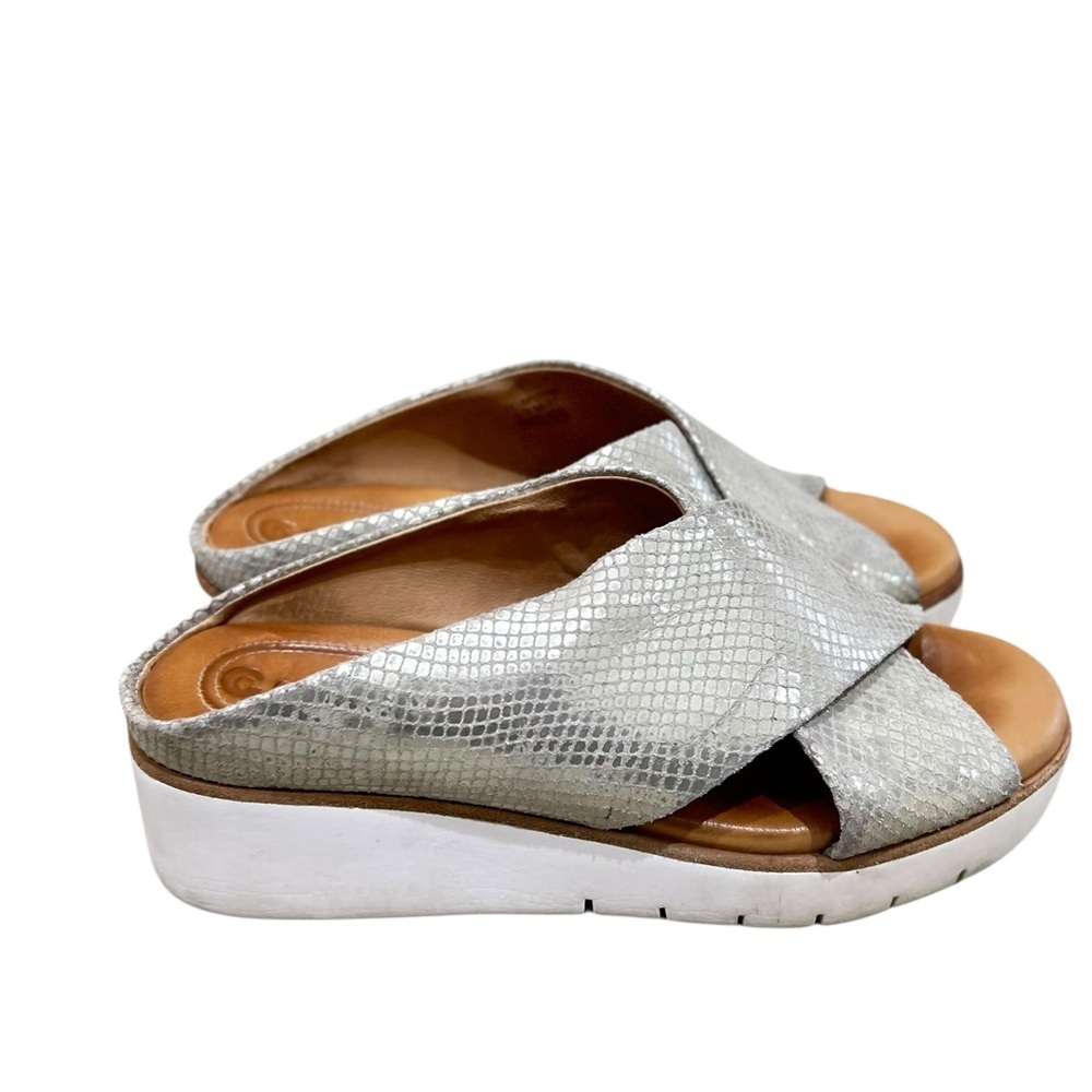 Corso Como Brunna Slip-On leather metallic silver platform Sandals size 6.5